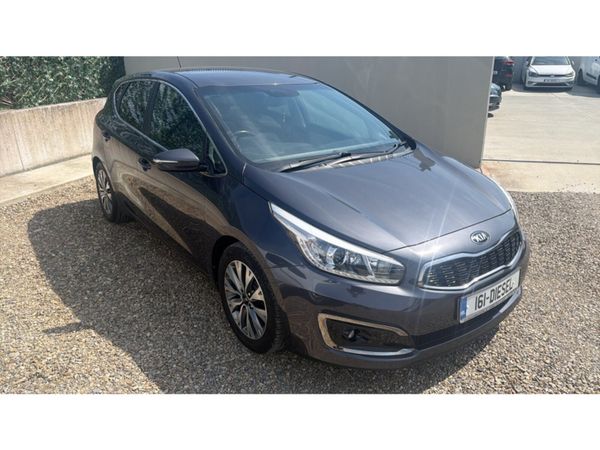 Kia Ceed Hatchback, Diesel, 2016, Silver
