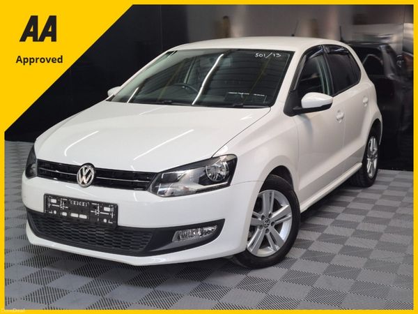 Volkswagen Polo Hatchback, Petrol, 2013, White