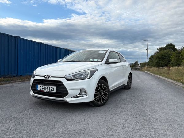 Hyundai i20 Hatchback, Diesel, 2017, White