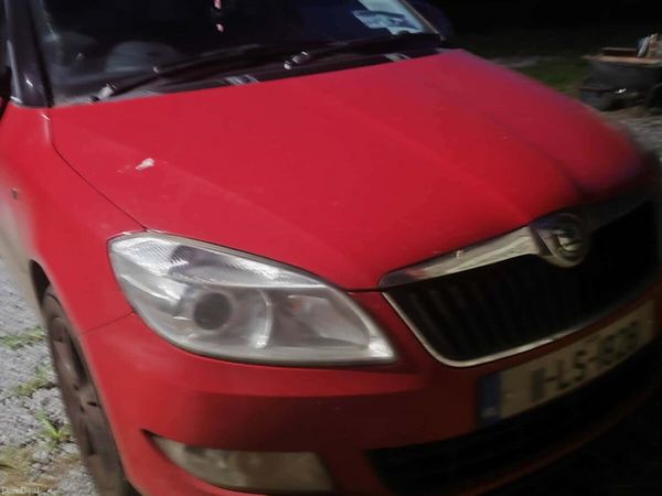 Skoda Fabia Estate, Diesel, 2011, Red