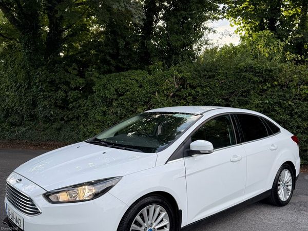 Ford Focus Saloon, Diesel, 2015, White