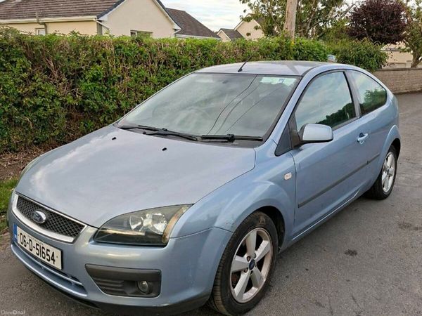 Ford Focus Hatchback, Petrol, 2006, Blue