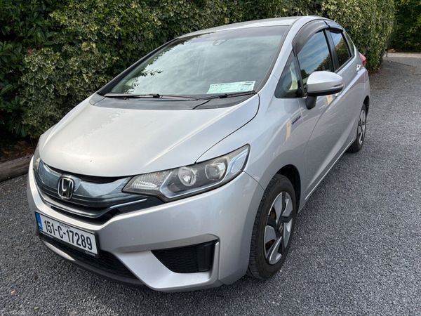 Honda Fit Hatchback, Petrol Hybrid, 2015, Silver