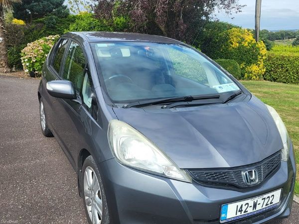 Honda Jazz Hatchback, Petrol, 2014, Grey