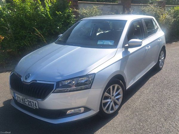 Skoda Fabia Hatchback, Petrol, 2021, Grey