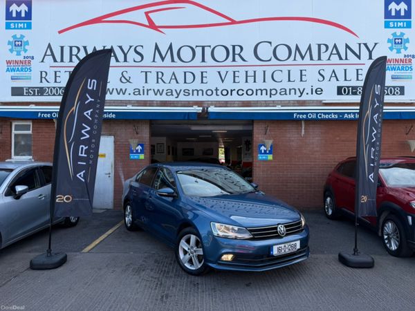 Volkswagen Jetta Saloon, Petrol, 2016, Blue