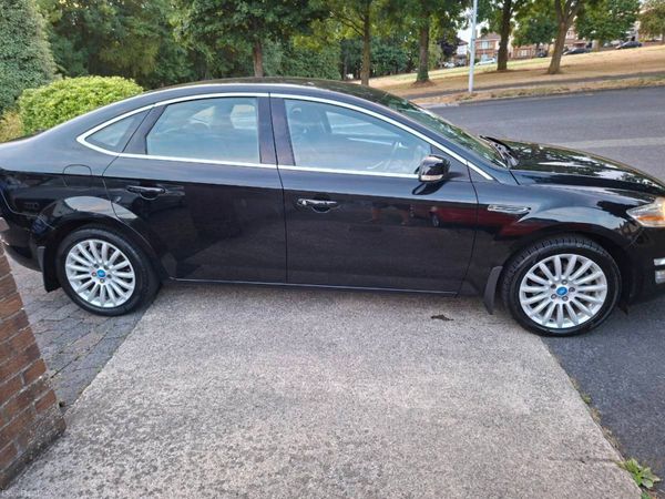 Ford Mondeo Hatchback, Diesel, 2012, Black