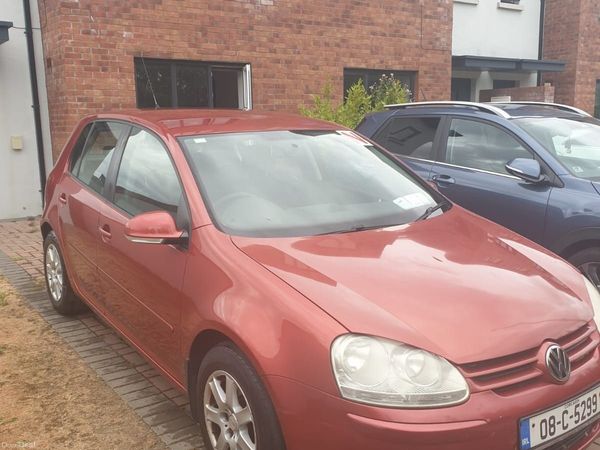 Volkswagen Golf Hatchback, Petrol, 2008, Red