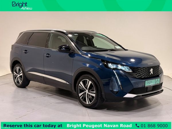 Peugeot 5008 MPV, Diesel, 2023, Blue
