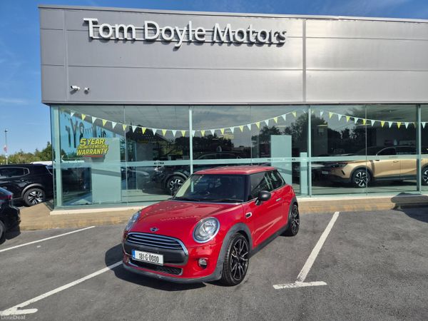 Mini Cooper Hatchback, Petrol, 2018, Red