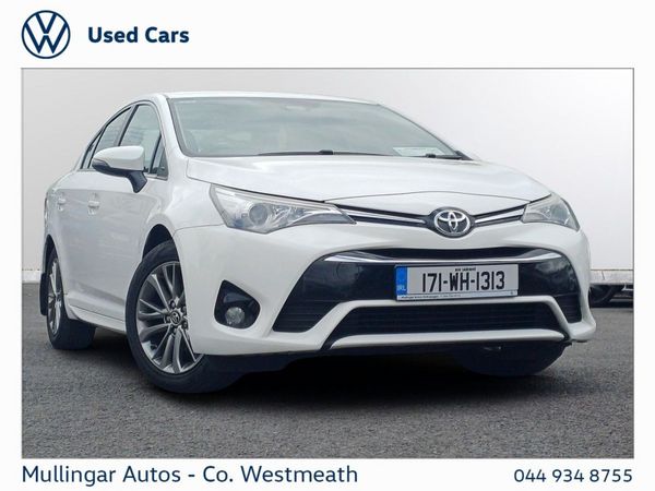 Toyota Avensis Saloon, Diesel, 2017, White