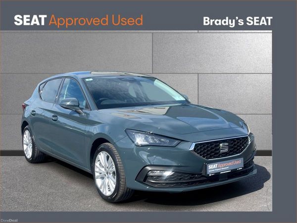 SEAT Leon Hatchback, Diesel, 2026, Blue