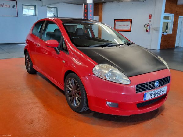 Fiat Punto Hatchback, Petrol, 2006, Red
