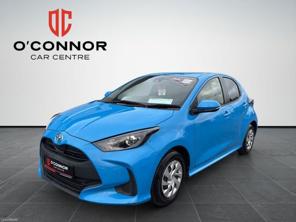 Toyota Yaris Hatchback, Petrol, 2023, Blue