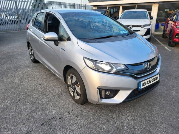 Honda Fit Hatchback, Petrol Hybrid, 2015, Silver