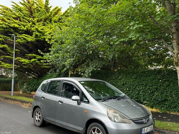 Honda Jazz Hatchback, Petrol, 2005, Grey