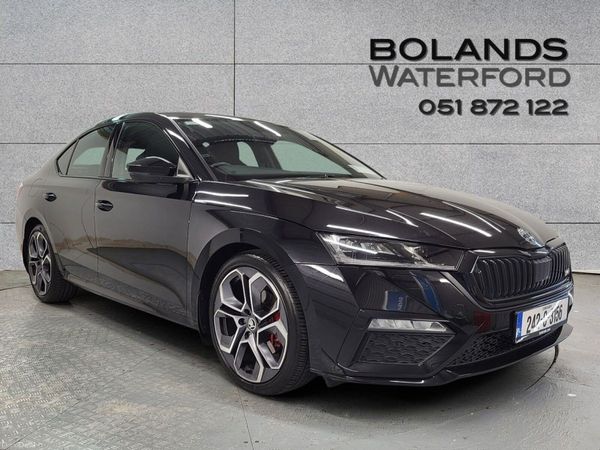 Skoda Octavia Saloon, Diesel, 2024, Black