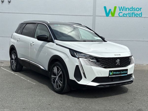 Peugeot 5008 MPV, Petrol Hybrid, 2024, White