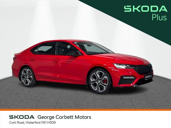 Skoda Octavia Saloon, Diesel, 2024, Red