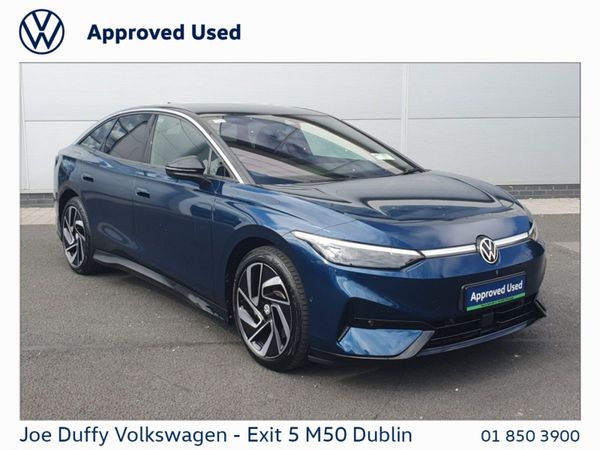 Volkswagen ID.7 Hatchback, Electric, 2024, Blue