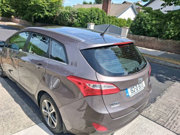 Hyundai i30 Estate/Jeep, Diesel, 2015, Bronze
