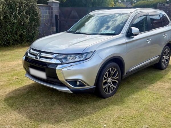 Mitsubishi Outlander SUV, Diesel, 2019, Grey