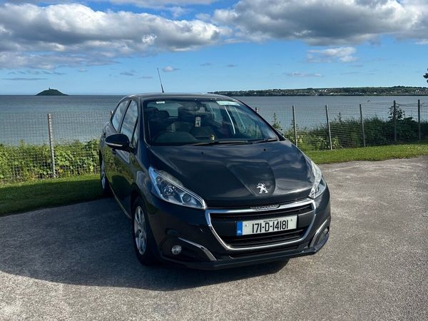 Peugeot 208 Hatchback, Diesel, 2017, Grey