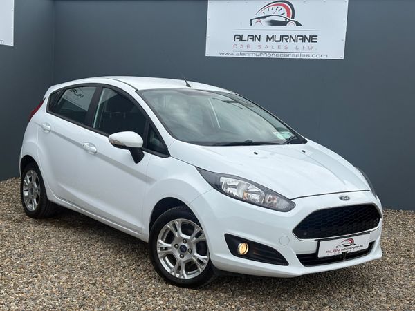 Ford Fiesta Hatchback, Petrol, 2017, White