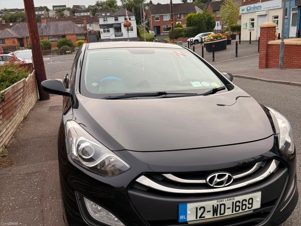 Hyundai i30 Hatchback, Petrol, 2012, Black