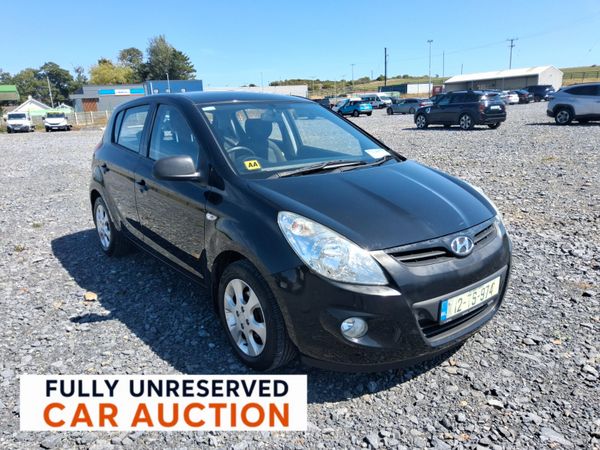 Hyundai i20 Hatchback, Petrol, 2012, Black