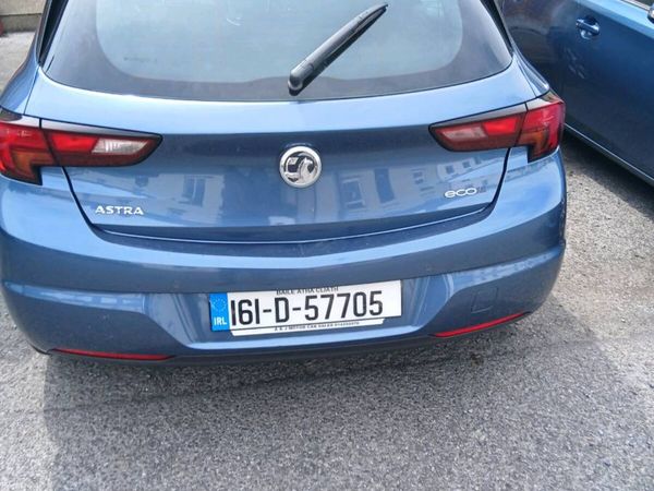 Vauxhall Astra Hatchback, Petrol, 2016, Blue