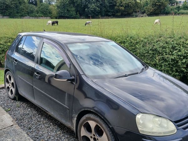 Volkswagen Golf Hatchback, Diesel, 2005, Black