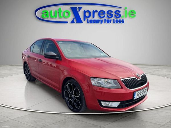 Skoda Octavia Saloon, Diesel, 2016, Red