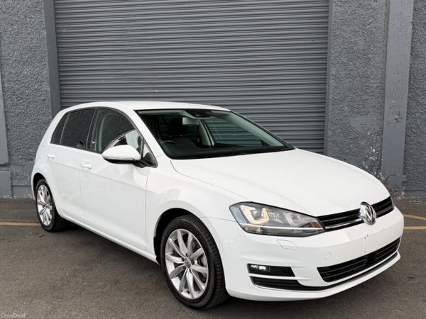 Volkswagen Golf Hatchback, Petrol, 2015, White