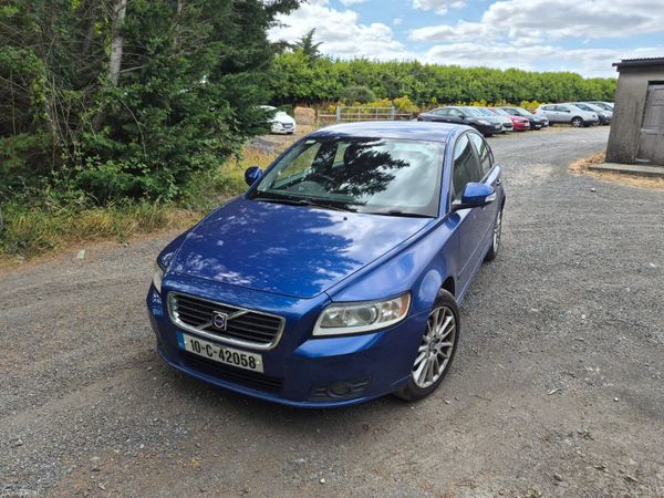 Volvo S40 Saloon, Diesel, 2010, Blue