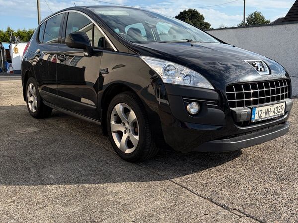 Peugeot 3008 MPV, Diesel, 2012, Black