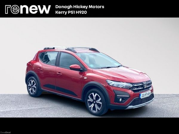 Dacia Sandero Stepway SUV, Petrol, 2022, Red
