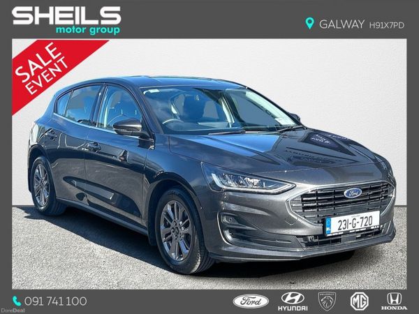 Ford Focus Hatchback, Petrol, 2023, Grey