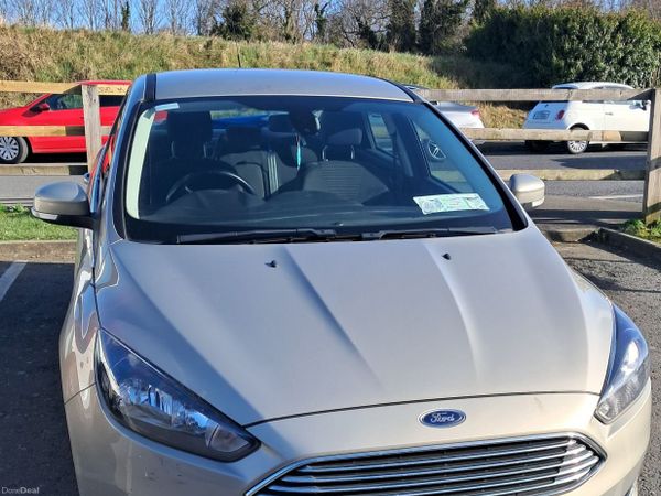 Ford Focus Saloon, Diesel, 2016, Silver