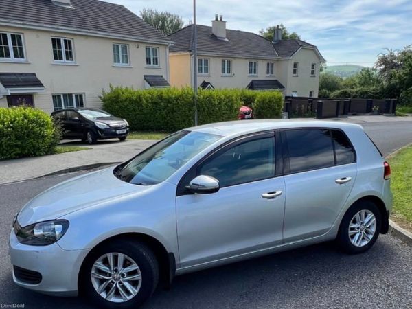 Volkswagen Golf Hatchback, Petrol, 2012, Silver