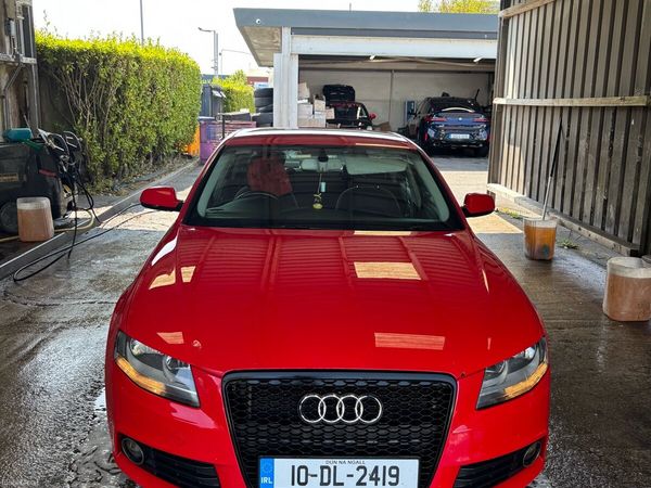 Audi A4 Saloon, Diesel, 2010, Red
