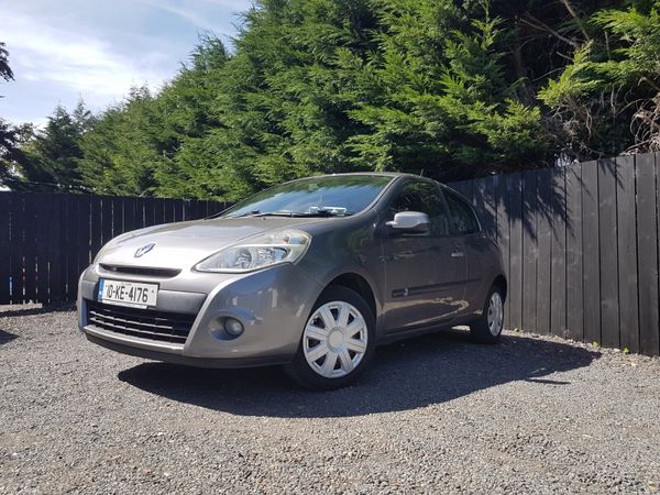 Renault Clio Hatchback, Ethanol Petrol, 2010, Grey