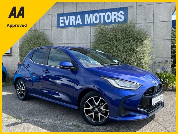 Toyota Yaris Hatchback, Petrol Hybrid, 2020, Blue