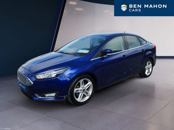 Ford Focus Saloon, Diesel, 2015, Blue