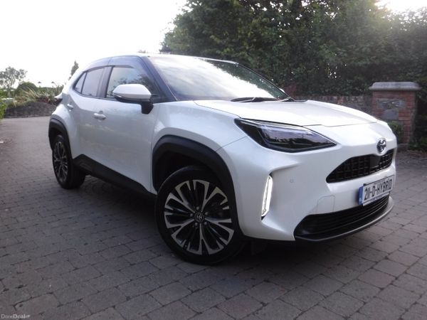 Toyota Yaris Cross SUV, Petrol Hybrid, 2021, White
