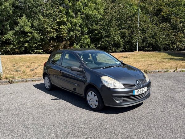 Renault Clio Hatchback, Petrol, 2007, Grey