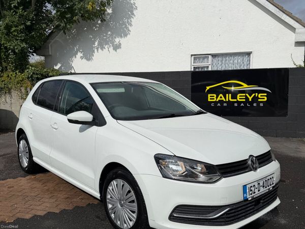 Volkswagen Polo Hatchback, Petrol, 2015, White