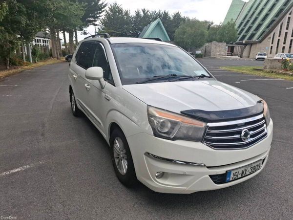 SsangYong Rodius MPV, Diesel, 2015, White