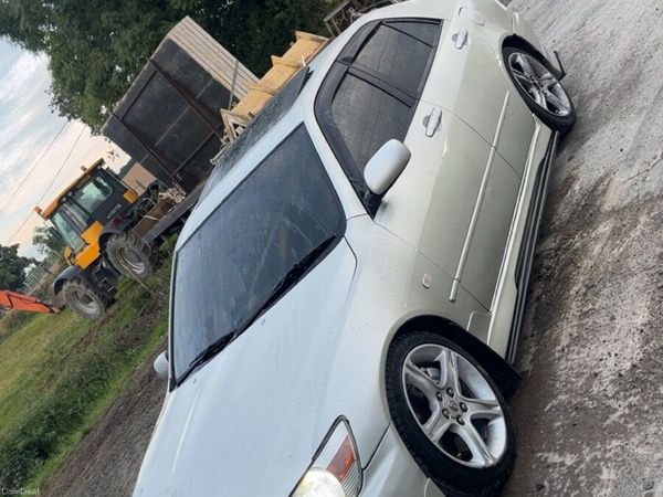 Lexus IS Saloon, Petrol, 2001, Silver