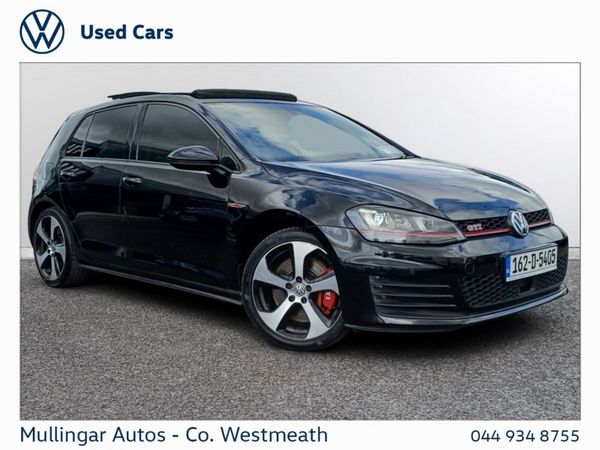 Volkswagen Golf Estate, Petrol, 2016, Black